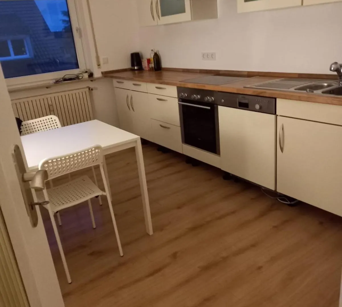 Monteur- Und Ferienunterkunft Mannheim-Wallstadt Apartment Germany